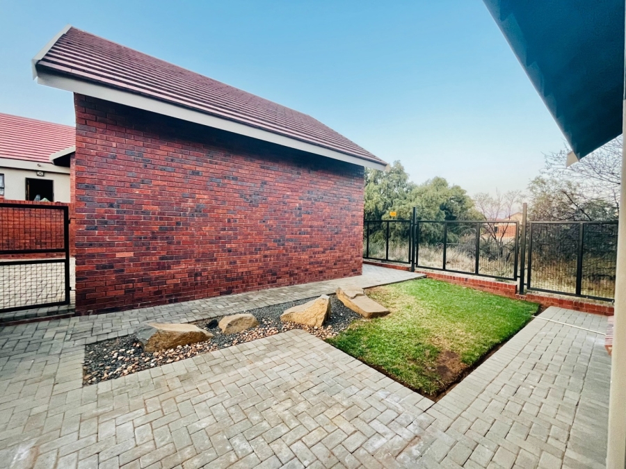 2 Bedroom Property for Sale in Wild Olive Estate Free State